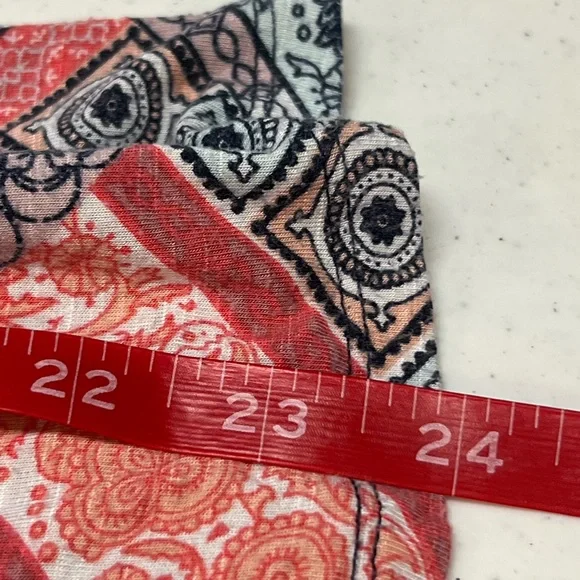 Maurices Ladies tank top - Picture 6 of 9